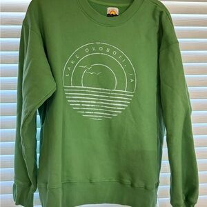 Lake Okoboji IA Green Men's Crewneck Sweater